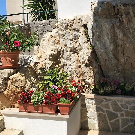 Apartments Tonkita With Jacuzzi Μακάρσκα Εξωτερικό φωτογραφία