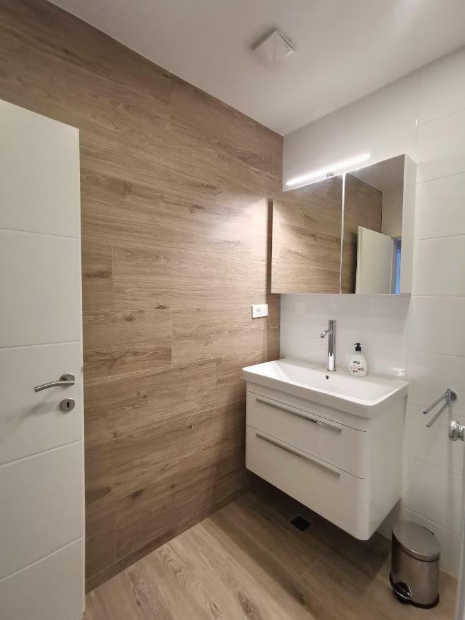 Apartments Tonkita With Jacuzzi Μακάρσκα Εξωτερικό φωτογραφία